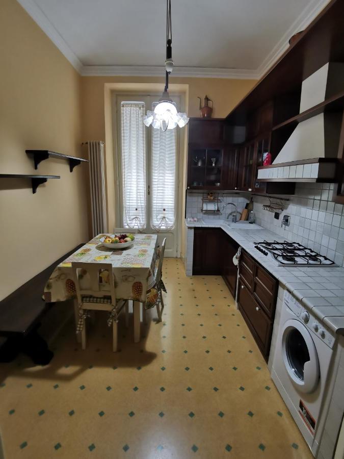La Qualita' Al Quadrato Apartment Turin Bagian luar foto