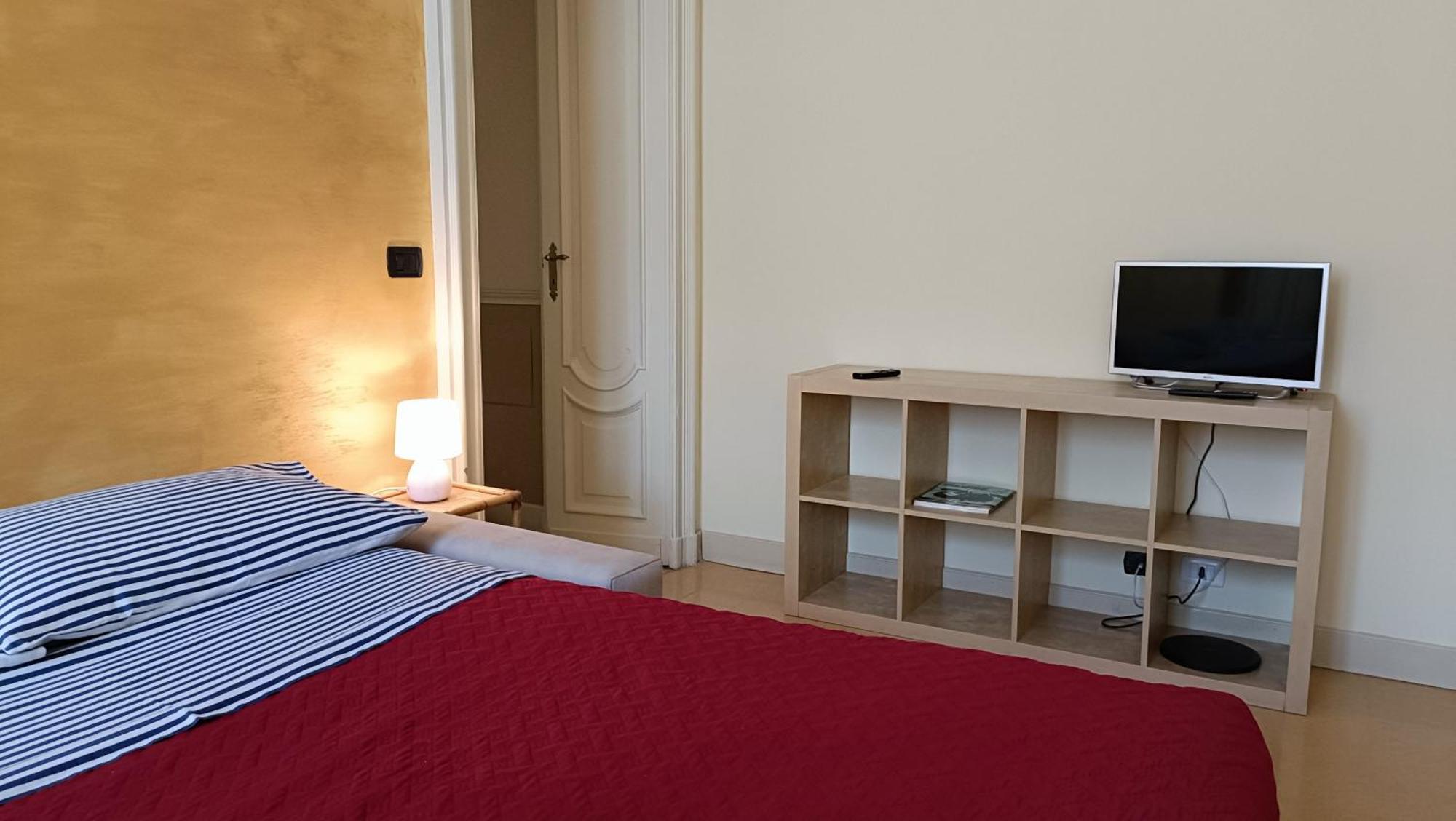 La Qualita' Al Quadrato Apartment Turin Bagian luar foto